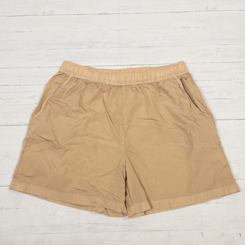 Aritzia TNA Claremont Lightweight running short